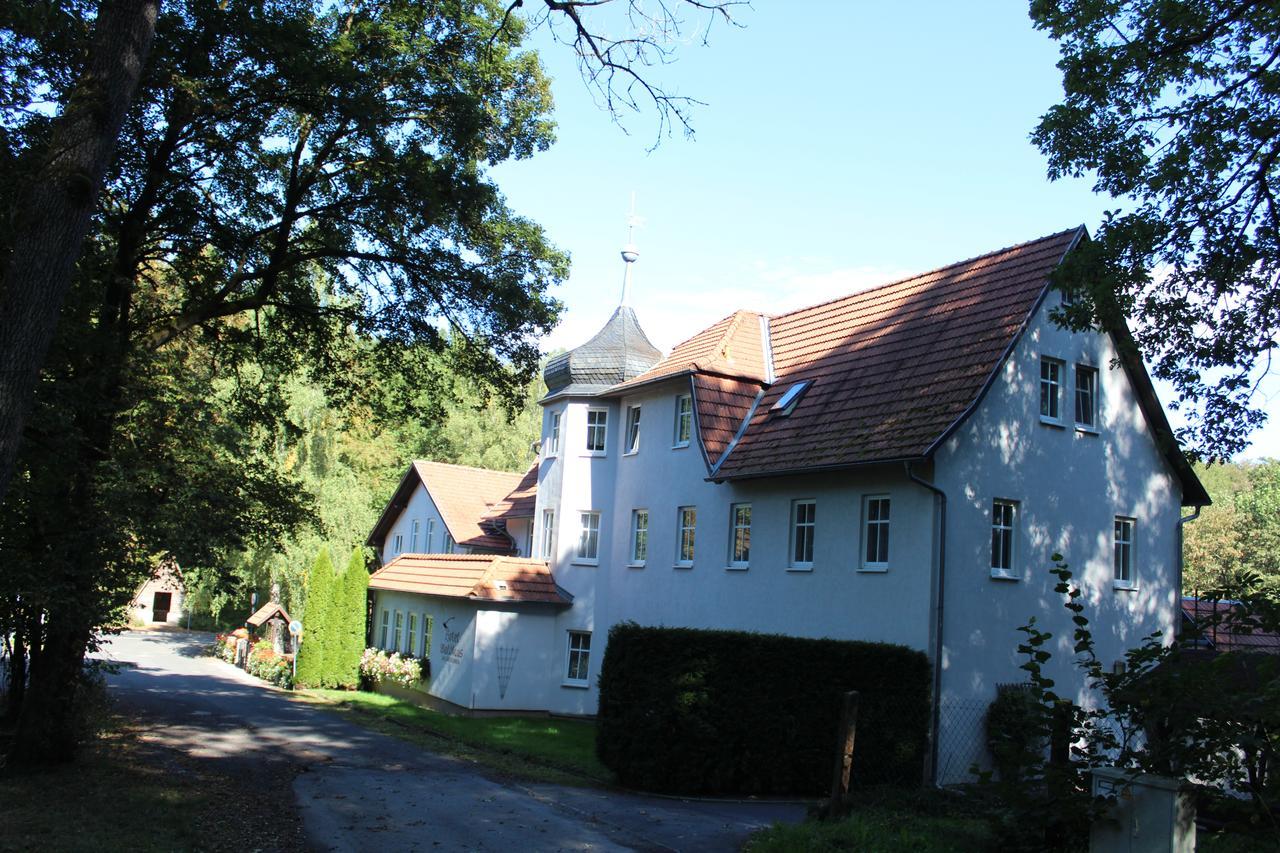 Hotel Waldhaus Romhild Exteriér fotografie