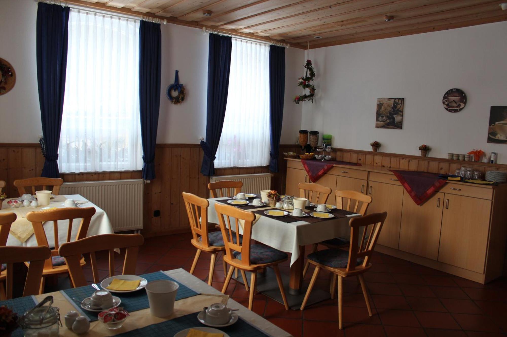 Hotel Waldhaus Romhild Exteriér fotografie